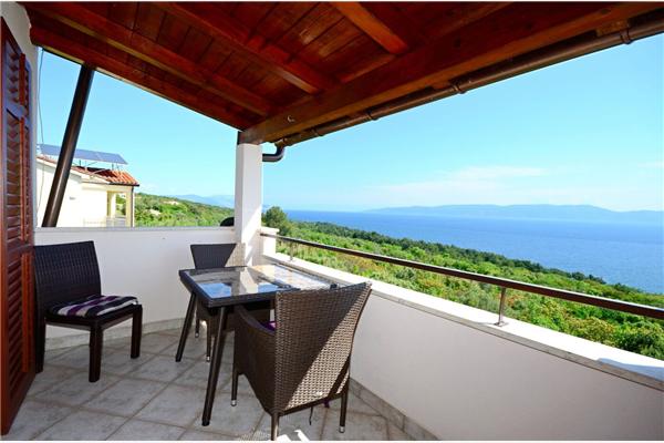 Apartment A4, for 3 persons