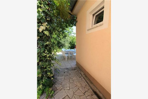 Apartment A2, for 3 persons