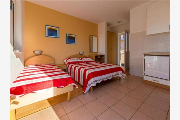 Apartment A2, for 3 persons