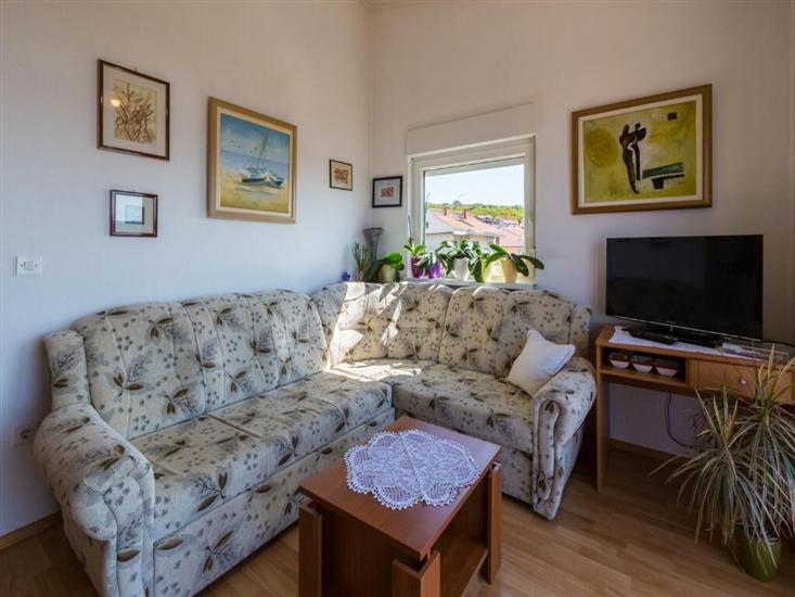 Apartment A4, for 4 persons