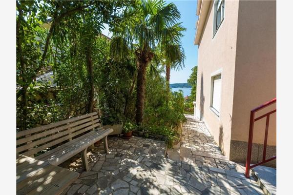 Apartment A4, for 4 persons