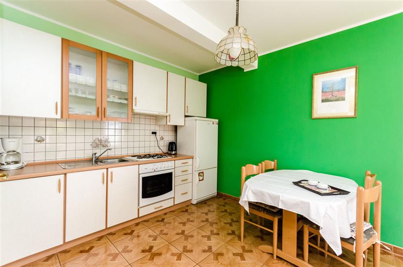 Apartment A1, for 4 persons
