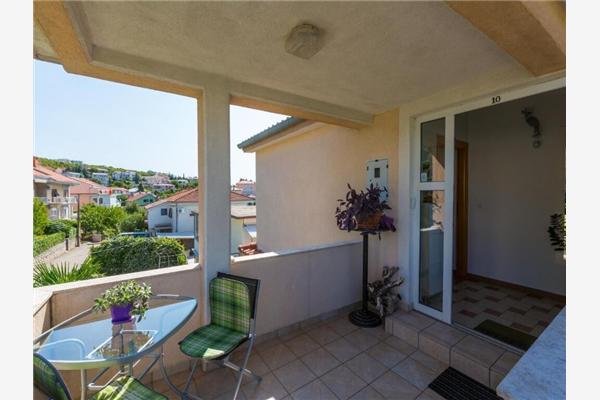 Apartment A4, for 4 persons