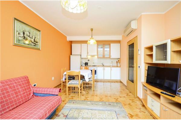 Apartment A2, for 4 persons