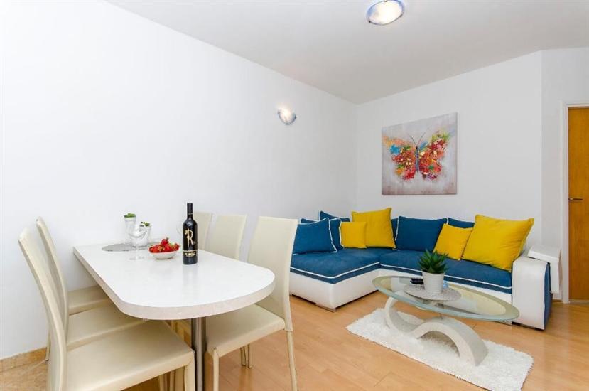 Apartment A2, for 4 persons