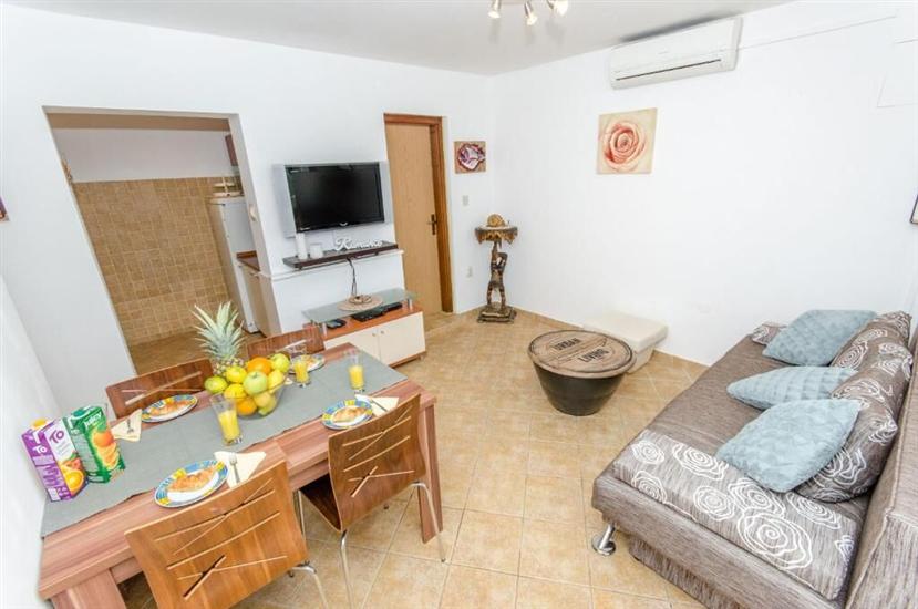 Apartment A3, for 4 persons