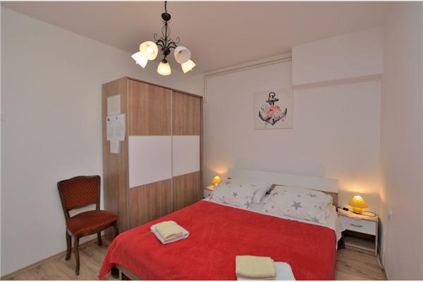 Apartment A1, for 5 persons