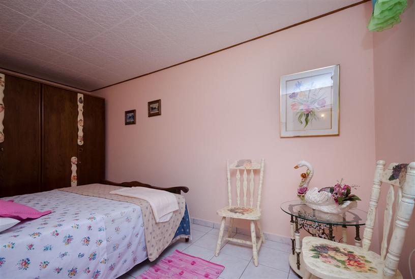 House K1, for 5 persons