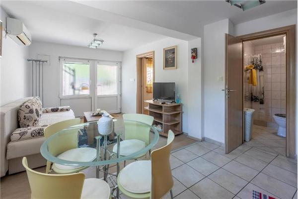 Apartment A1, for 4 persons