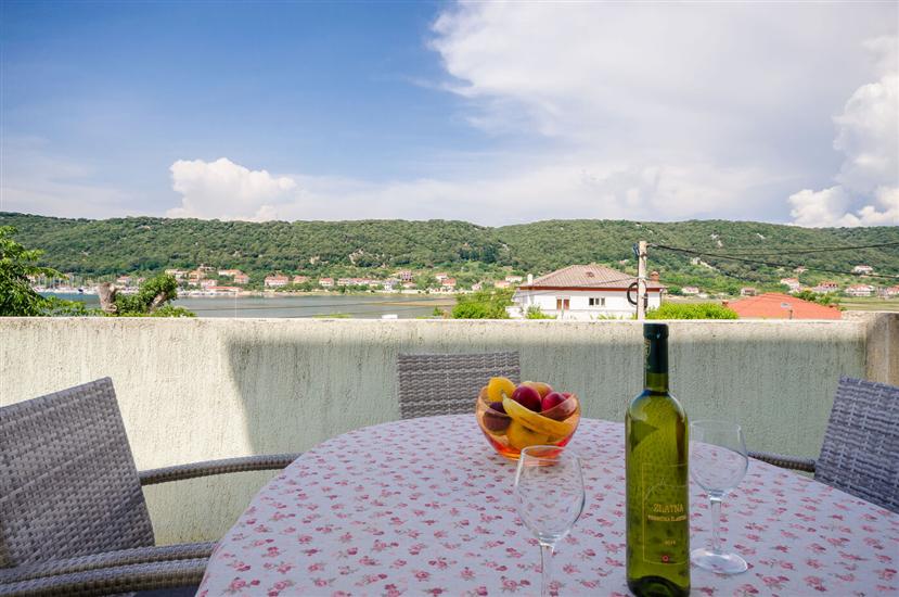 Apartment A1, for 5 persons