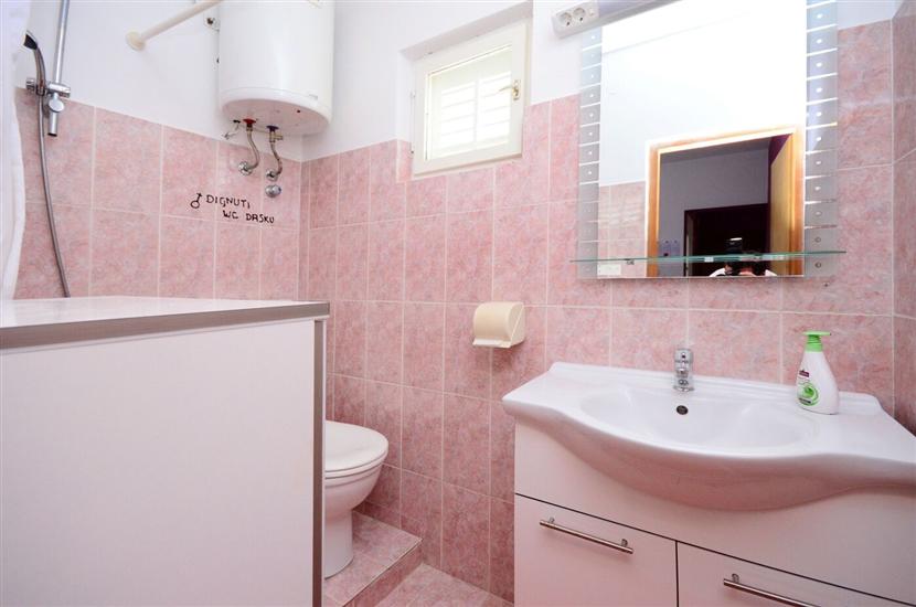 Apartment A2, for 4 persons