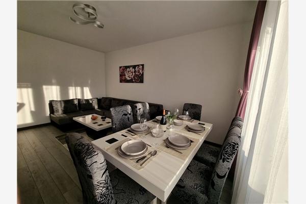 Apartment A1, for 6 persons