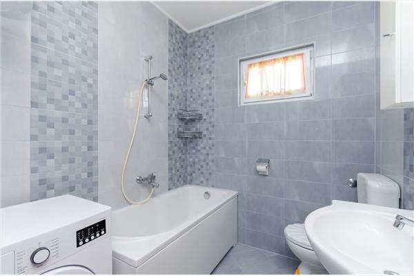 Apartman A1, na 8 osebe