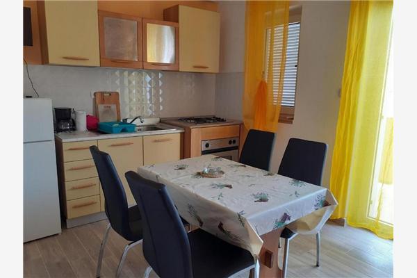 Apartman A2, na 4 osebe