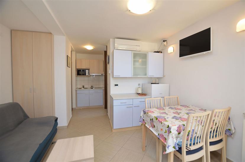 Apartment A2, for 4 persons
