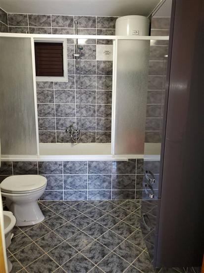 Apartment A1, for 6 persons