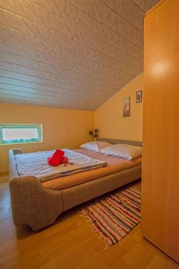 Apartment A2, for 10 persons