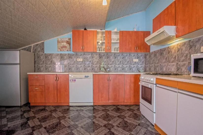 Apartment A2, for 10 persons