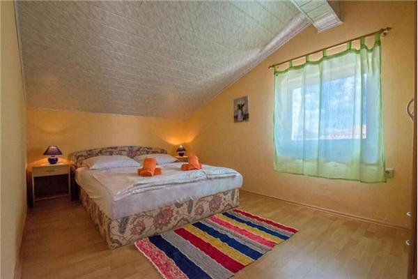 Apartment A2, for 10 persons