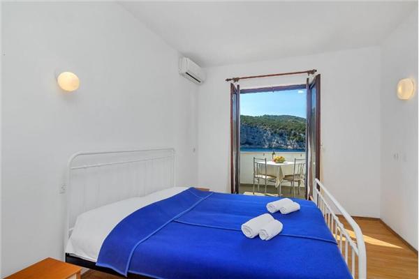 Apartment A1, for 3 persons