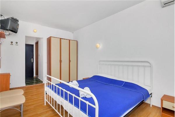 Apartment A1, for 3 persons