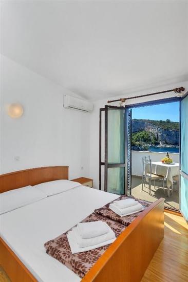 Apartment A5, for 2 persons