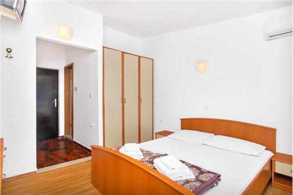 Apartment A5, for 2 persons