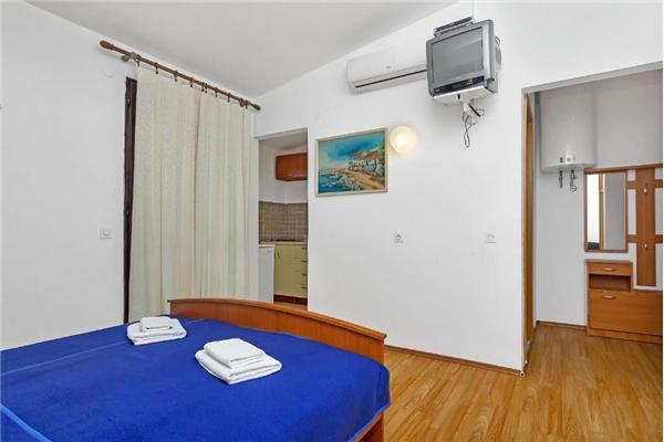 Apartment A6, for 4 persons