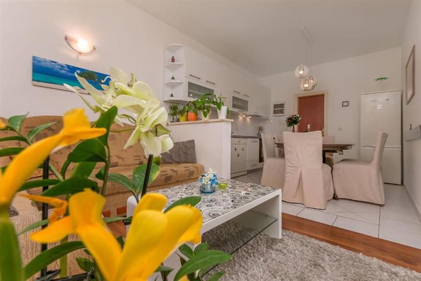 Apartment A2, for 4 persons