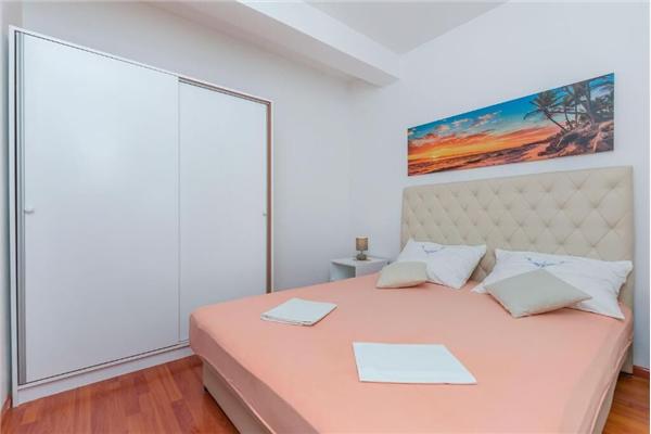 Apartment A2, for 4 persons