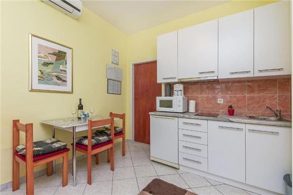 Apartment A1, for 4 persons