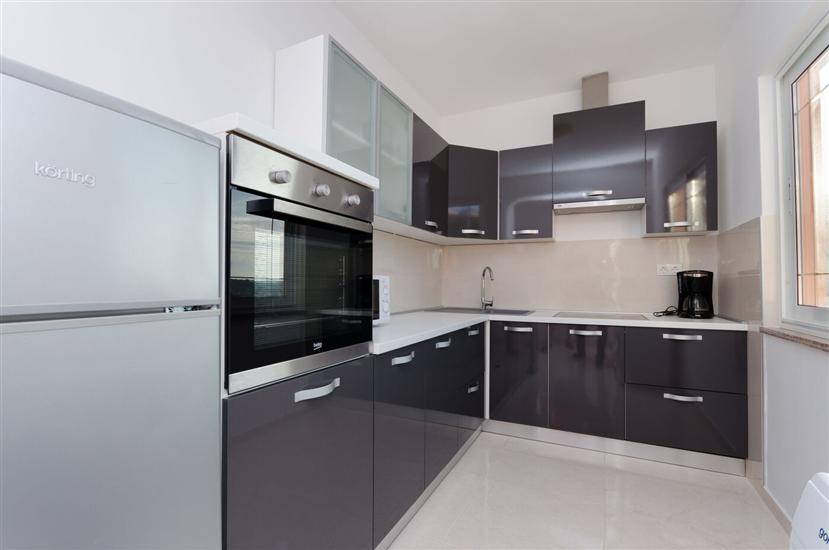 Apartment A2, for 6 persons