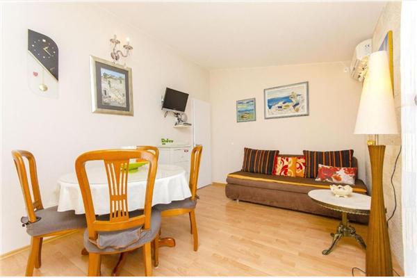 Apartment A2, for 4 persons