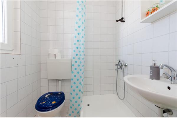 Apartment A1, for 6 persons