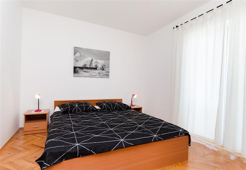 Apartment A1, for 6 persons