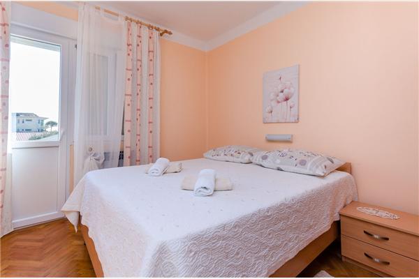 Apartment A1, for 4 persons