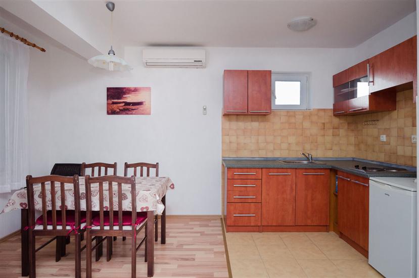 Apartment A3, for 4 persons