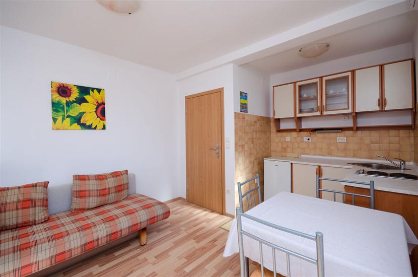 Apartment A2, for 4 persons