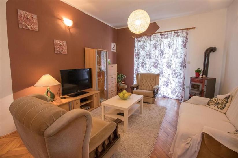 Apartment A1, for 5 persons