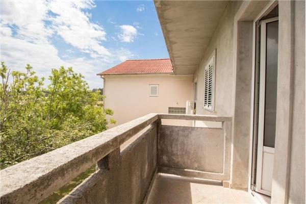 Apartment A1, for 5 persons