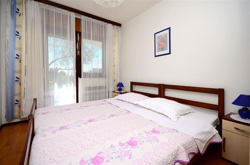 Apartment A1, for 5 persons