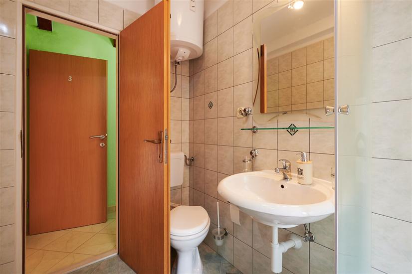 Room S1, for 2 persons