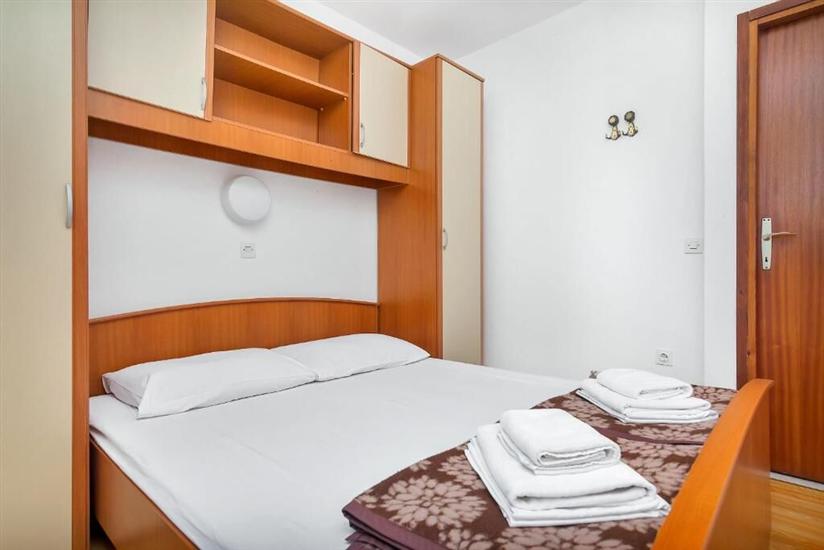 Apartment A8, for 4 persons