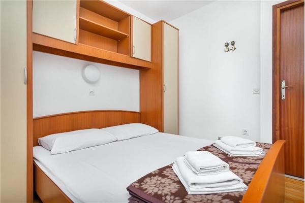 Apartment A8, for 4 persons