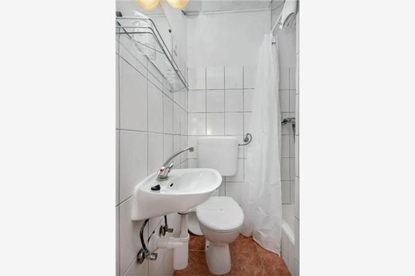 Apartment A8, for 4 persons