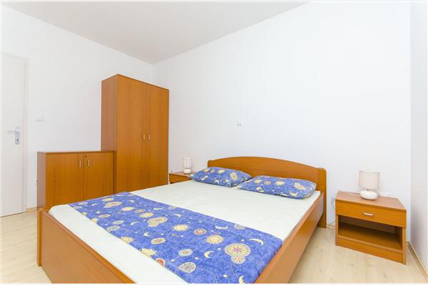 Apartment A1, for 6 persons