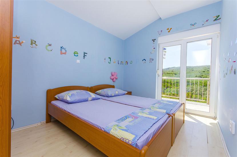 Apartment A5, for 6 persons