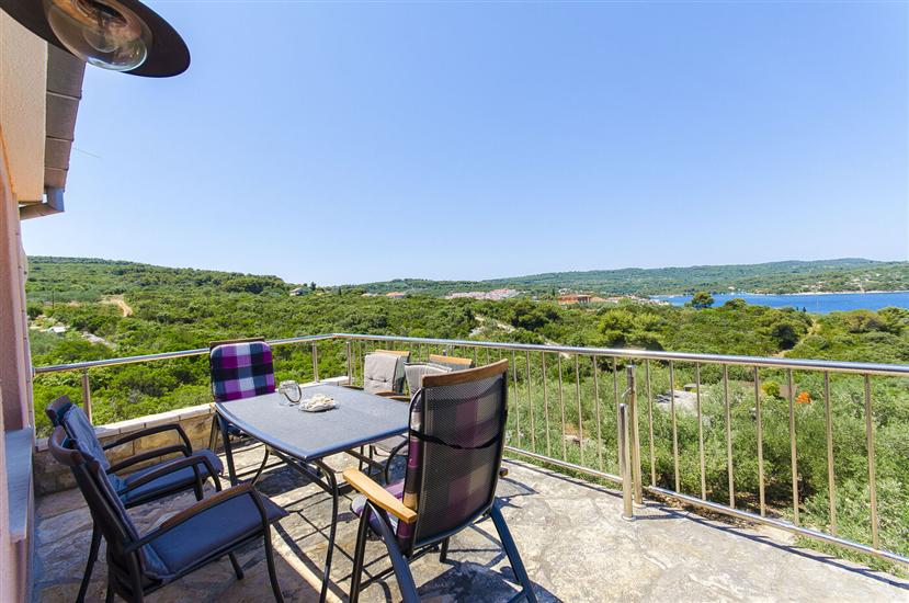 Apartment A5, for 6 persons