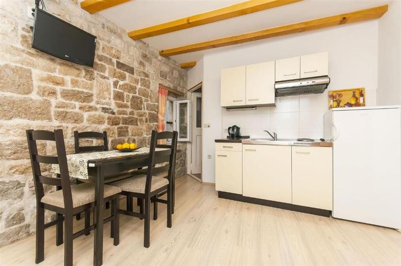 Apartment A2, for 4 persons