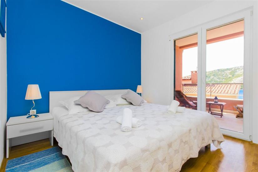 House K1, for 8 persons